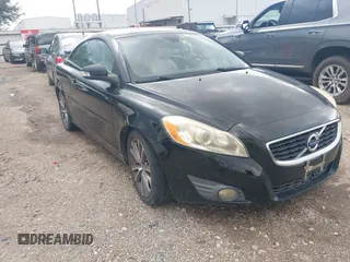 2011 Volvo C70 with VIN YV1672MC9BJ107979, listed as a IAAI auction lot 42685668 with 108,462 mi miles and . Bid and sale history available at DreamBid. Image 1.