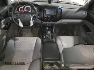 2015 Toyota Tacoma with VIN 5TFLU4EN2FX112036, listed as a Copart auction lot 50275385 with 135,503 mi miles and Salvage Title. Bid and sale history available at DreamBid. Image 8.
