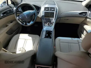 2017 Lincoln MKZ Premiere с VIN 3LN6L5A91HR641936, выставлен на аукционе Copart как лот 60506325 с пробегом 25 945 миль миль и Списание • Salvage title. История ставок и продаж доступна на DreamBid. Изображение 8.