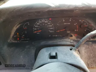 2004 Ford F-350 with VIN 1FDWF36P44EC05243, listed as a Copart auction lot 37153244 with 221,116 mi miles and Salvage title. Bid and sale history available at DreamBid. Image 9.