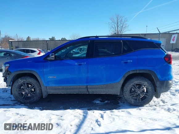 2024 GMC Terrain AT4 with VIN 3GKALYEG7RL133486, listed as a IAAI auction lot 41401177 with 12,518 mi miles and . Bid and sale history available at carsss.com. Image 15.