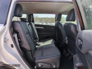 2019 Toyota Highlander LE with VIN 5TDBZRFH4KS730588, listed as a Copart auction lot 52164015 with 59,467 mi miles and Salvage Title. Bid and sale history available at carsss.com. Image 11.