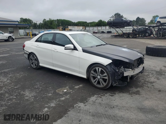 2016 Mercedes-Benz E 350 Luxury z VIN WDDHF8JB0GB281821, wystawiony jako Copart lot #61122545 z przebiegiem 137 276 mil mil oraz Szkoda całkowita • Salvage title. Historia ofert i sprzedaży dostępna na DreamBid. Obrazek 4.