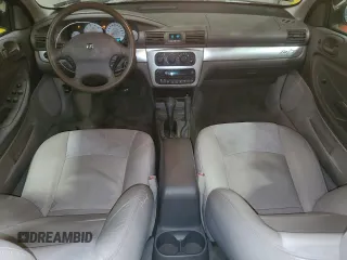 2005 Dodge Stratus z VIN 1B3EL76R15N519288, wystawiony jako Copart lot #89403855 z przebiegiem 82 086 mil mil oraz Szkoda całkowita • Salvage title. Historia ofert i sprzedaży dostępna na DreamBid. Obrazek 8.