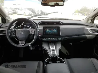 2019 Honda Clarity Touring with VIN JHMZC5F39KC000155, listed as a Copart auction lot 68500392 with 47,483 mi miles. Bid and sale history available at carsss.com. Image 8.