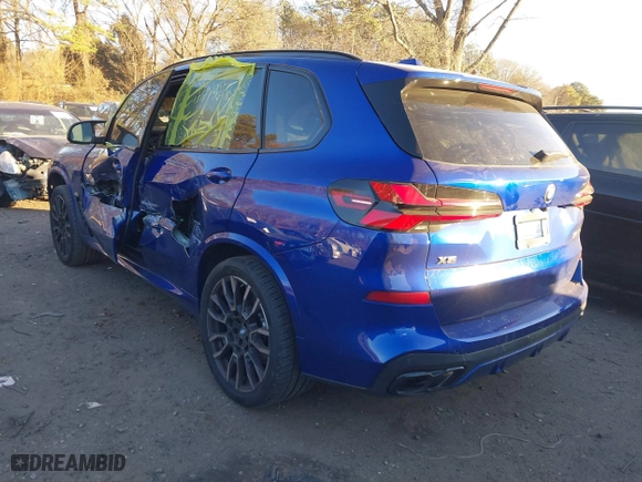 2025 BMW X5 M60i with VIN 5UX33EU04S9W34632, listed as a IAAI auction lot 41274184 with 5,943 mi miles. Bid and sale history available at carsss.com. Image 3.