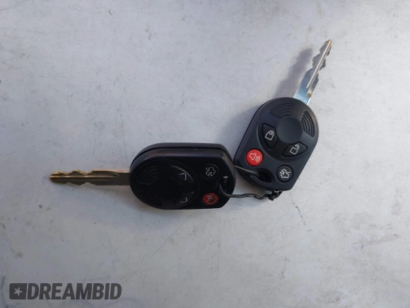 2009 Ford Escape Hybrid с VIN 1FMCU59349KB02605, выставлен на аукционе IAAI как лот 42552044 с пробегом 127 442 миль миль и . История ставок и продаж доступна на DreamBid. Изображение 11.