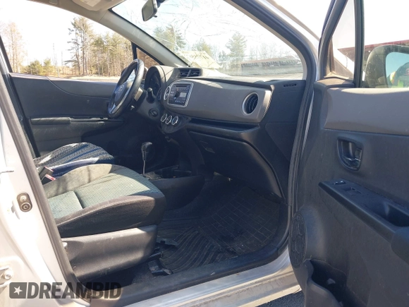 2013 Toyota Yaris L with VIN JTDKTUD3XDD558030, listed as a IAAI auction lot 41775567 with 246,051 mi miles. Bid and sale history available at carsss.com. Image 5.