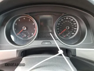 2021 Volkswagen Atlas SE z VIN 1V2LP2CA6MC574811, wystawiony jako Copart lot #41780595 z przebiegiem Nie podano mil oraz Szkody całkowita. Historia ofert i sprzedaży dostępna na DreamBid. Obrazek 9.