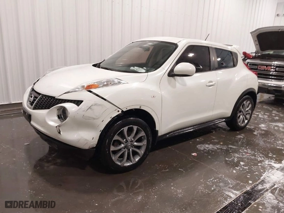 2012 Nissan Juke SV with VIN JN8AF5MV3CT126303, listed as a IAAI auction lot 41609343 with 107,237 mi miles. Bid and sale history available at carsss.com. Image 2.