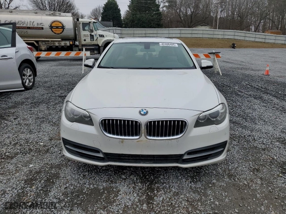 2014 BMW 5 Series 528i with VIN WBA5A5C50ED503001, listed as a Copart auction lot 42406495 with 179,220 mi miles and Salvage Title. Bid and sale history available at carsss.com. Image 5.