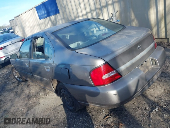 2001 Nissan Altima GXE with VIN 1N4DL01D11C188821, listed as a IAAI auction lot 41703737 with 274,086 mi miles. Bid and sale history available at carsss.com. Image 3.