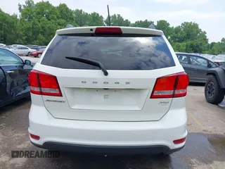 2019 Dodge Journey SE with VIN 3C4PDCBB6KT833777, listed as a IAAI auction lot 42411738 with 32,133 mi miles and . Bid and sale history available at DreamBid. Image 16.
