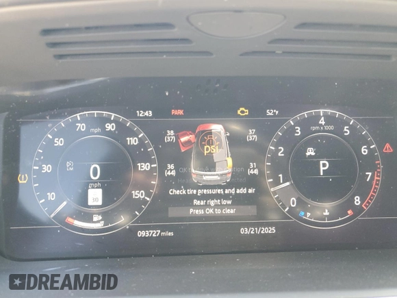 2019 Land Rover Range Rover Sport HSE Dynamic z VIN SALWV2SV3KA848928, wystawiony jako Copart lot #50221645 z przebiegiem 93 727 mil mil oraz Szkoda całkowita • Salvage title. Historia ofert i sprzedaży dostępna na DreamBid. Obrazek 9.