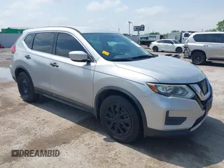 2017 Nissan Rogue SV with VIN 5N1AT2MT7HC863041, listed as a IAAI auction lot 42067967 with 190,835 mi miles and . Bid and sale history available at DreamBid. Image 1.