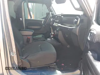 2020 Jeep Wrangler Unlimited Sport Altitude с VIN 1C4HJXDN8LW127059, выставлен на аукционе IAAI как лот 41821194 с пробегом 152 744 миль миль и . История ставок и продаж доступна на DreamBid. Изображение 5.