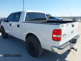 2007 Ford F-150 XLT with VIN 1FTRW12W07KB72332, listed as a IAAI auction lot 41629896 with 187,426 mi miles. Bid and sale history available at carsss.com. Image 3.