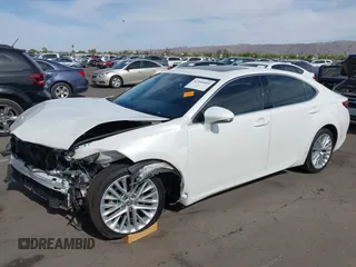 2014 Lexus ES 330 z VIN JTHBK1GG3E2114659, wystawiony jako IAAI lot #42366404 z przebiegiem 166 489 mil mil oraz . Historia ofert i sprzedaży dostępna na DreamBid. Obrazek 17.