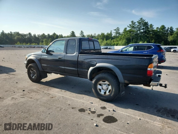 2002 Toyota Tacoma with VIN 5TEWM72NX2Z051332, listed as a Copart auction lot 66688465 with 185,611 mi miles and Clean title. Bid and sale history available at DreamBid. Image 2.