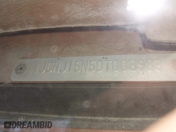 1983 Jeep Grand Wagoneer с VIN 1JCNJ15N5DT008983, выставлен на аукционе IAAI как лот 41864990 с пробегом 104 187 миль миль и . История ставок и продаж доступна на DreamBid. Изображение 12.