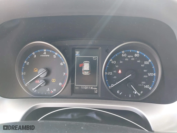 2017 Toyota RAV4 LE with VIN JTMZFREV0HJ116626, listed as a IAAI auction lot 41809294 with 110,114 mi miles. Bid and sale history available at carsss.com. Image 7.