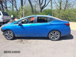 2021 Nissan Versa SV with VIN 3N1CN8EV8ML813616, listed as a IAAI auction lot 42043883 with 79,084 mi miles and . Bid and sale history available at DreamBid. Image 14.