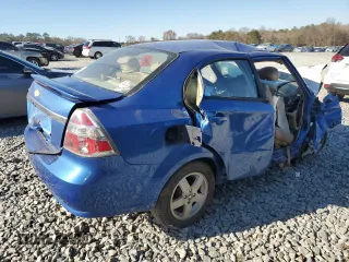 2007 Chevrolet Aveo LT z VIN KL1TG56647B072813, wystawiony jako Copart lot #56561775 z przebiegiem Nie podano mil oraz Nie do naprawy • Non repairable. Historia ofert i sprzedaży dostępna na DreamBid. Obrazek 3.