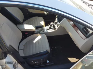 2011 Volkswagen CC Lux Plus with VIN WVWHN7AN8BE705786, listed as a IAAI auction lot 41727591 with Not Provided miles. Bid and sale history available at carsss.com. Image 5.