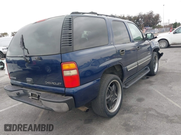 2002 Chevrolet Tahoe LS with VIN 1GNEC13T72R310953, listed as a IAAI auction lot 41781561 with 190,191 mi miles and . Bid and sale history available at DreamBid. Image 4.