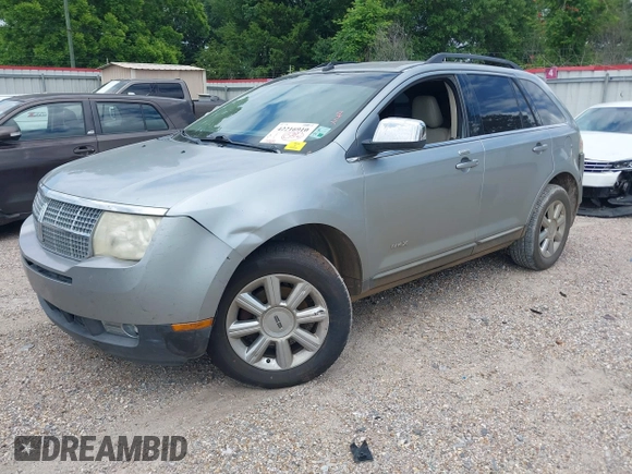 2007 Lincoln MKX with VIN 2LMDU68C97BJ33842, listed as a IAAI auction lot 42216910 with 137,164 mi miles and . Bid and sale history available at DreamBid. Image 2.