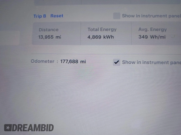 2015 Tesla Model S 85D with VIN 5YJSA1H25FFP70562, listed as a IAAI auction lot 41787957 with 177,688 mi miles. Bid and sale history available at carsss.com. Image 7.
