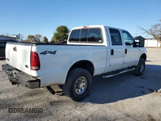 2001 Ford Super Duty F-250 XL with VIN 1FTNW21S91EA22597, listed as a Copart auction lot 77105584 with 176,073 mi miles and Clean Title. Bid and sale history available at carsss.com. Image 3.