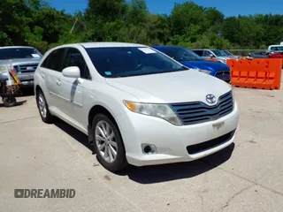 2010 Toyota Venza with VIN 4T3ZA3BB1AU021344, listed as a IAAI auction lot 42084185 with 259,929 mi miles. Bid and sale history available at carsss.com. Image 1.