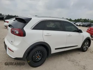 2018 Kia Niro EX with VIN KNDCC3LCXJ5128648, listed as a Copart auction lot 57678254 with 100,147 mi miles and Salvage Title. Bid and sale history available at carsss.com. Image 3.