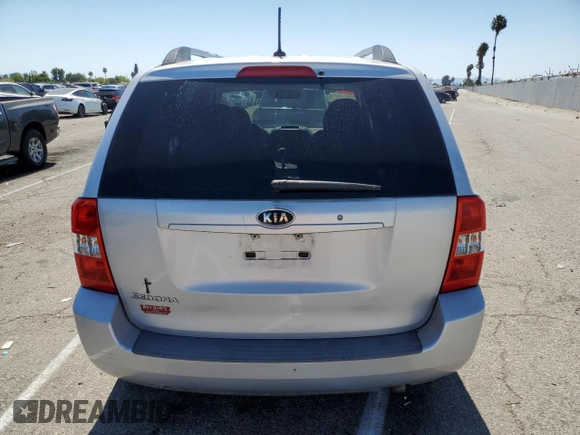 2009 Kia Sedona with VIN KNDMB133296299895, listed as a Copart auction lot 61930584 with 0 mi miles and Clean Title. Bid and sale history available at carsss.com. Image 6.