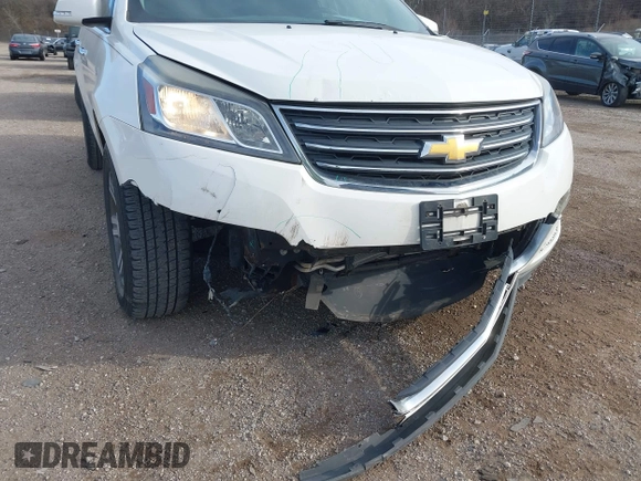 2015 Chevrolet Traverse LT with VIN 1GNKRGKD6FJ154083, listed as a IAAI auction lot 41423604 with 147,724 mi miles. Bid and sale history available at carsss.com. Image 6.