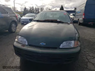 2001 Chevrolet Cavalier LS with VIN 1G1JF524217208236, listed as a Copart auction lot 43743775 with 0 mi miles and Salvage Title. Bid and sale history available at carsss.com. Image 5.