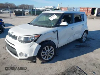 2018 Kia Soul + with VIN KNDJP3A57J7525304, listed as a IAAI auction lot 41670765 with 90,942 mi miles. Bid and sale history available at carsss.com. Image 17.