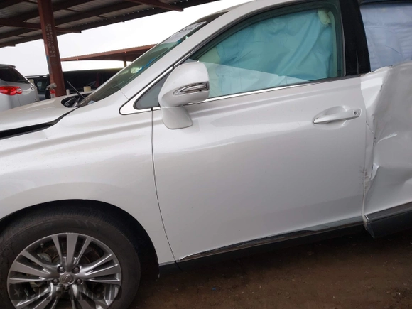2013 Lexus RX 350 с VIN 2T2ZK1BA5DC106027, выставлен на аукционе IAAI как лот 41751462 с пробегом Не указан миль и . История ставок и продаж доступна на DreamBid. Изображение 13.