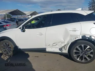 2019 Mazda CX-3 Touring with VIN JM1DKDC77K1453511, listed as a IAAI auction lot 41414781 with 60,511 mi miles. Bid and sale history available at carsss.com. Image 14.