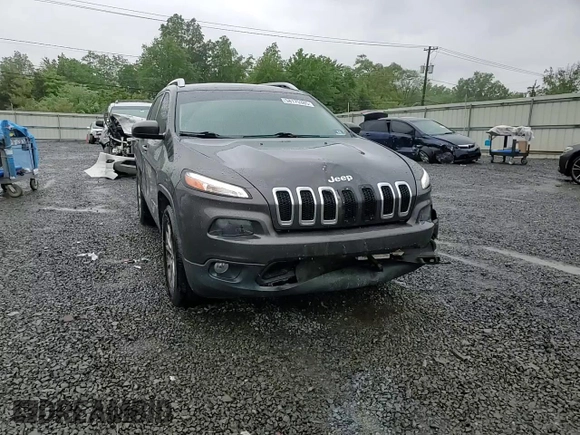 2017 Jeep Cherokee Latitude с VIN 1C4PJMCB4HW564632, выставлен на аукционе Copart как лот 58175385 с пробегом 163 855 миль миль и Списание • Salvage title. История ставок и продаж доступна на DreamBid. Изображение 14.