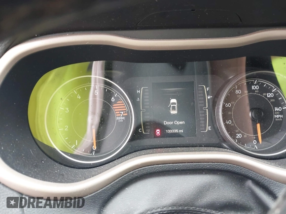 2017 Jeep Cherokee Latitude with VIN 1C4PJMCB3HW657318, listed as a IAAI auction lot 42429044 with 133,335 mi miles and . Bid and sale history available at DreamBid. Image 15.