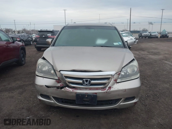 2005 Honda Odyssey EX with VIN 5FNRL38455B115547, listed as a IAAI auction lot 41911371 with 184,150 mi miles. Bid and sale history available at carsss.com. Image 6.
