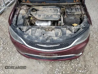 2015 Chrysler 200 Limited z VIN 1C3CCCAB4FN533300, wystawiony jako Copart lot #72953384 z przebiegiem Nie podano mil oraz Szkoda całkowita • Salvage title. Historia ofert i sprzedaży dostępna na DreamBid. Obrazek 12.