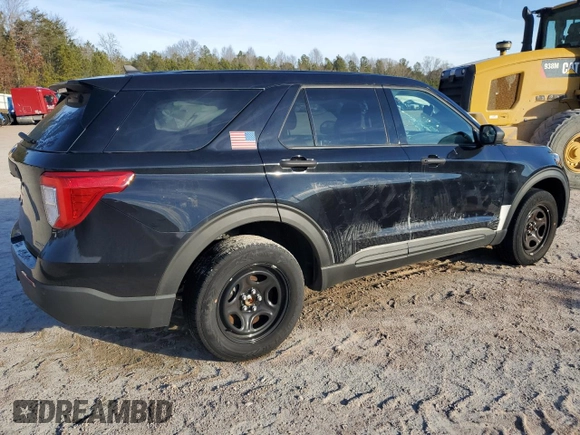 2021 Ford Police Interceptor Utility z VIN 1FM5K8AB2MGC00272, wystawiony jako Copart lot #81957073 z przebiegiem Nie podano mil oraz Szkoda całkowita • Salvage title. Historia ofert i sprzedaży dostępna na DreamBid. Obrazek 3.