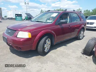 2007 Ford Freestyle Limited с VIN 1FMDK06197GA20062, выставлен на аукционе IAAI как лот 42391750 с пробегом 119 404 миль миль и . История ставок и продаж доступна на DreamBid. Изображение 2.