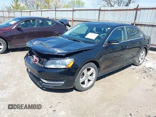 2013 Volkswagen Passat SE с VIN 1VWBP7A39DC036020, выставлен на аукционе IAAI как лот 41975615 с пробегом 99 429 миль миль и . История ставок и продаж доступна на DreamBid. Изображение 2.