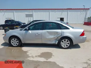 2005 Ford Five Hundred SEL with VIN 1FAHP24105G161224, listed as a IAAI auction lot 42448504 with Not provided miles and . Bid and sale history available at DreamBid. Image 13.