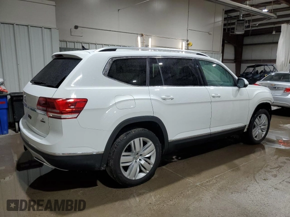 2018 Volkswagen Atlas SEL Premium z VIN 1V2NR2CA6JC577450, wystawiony jako Copart lot #64202745 z przebiegiem 50 195 mil mil oraz Szkoda całkowita • Salvage title. Historia ofert i sprzedaży dostępna na DreamBid. Obrazek 3.
