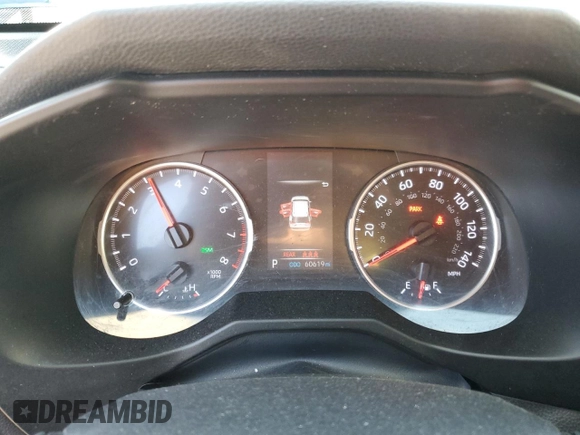 2019 Toyota RAV4 XLE with VIN 2T3P1RFV5KW055822, listed as a Copart auction lot 48483075 with 60,619 mi miles and Salvage Title. Bid and sale history available at DreamBid. Image 9.